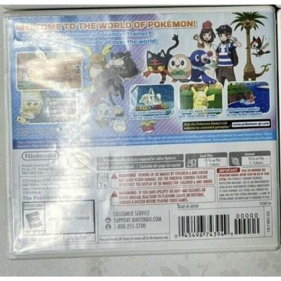 Pokémon Moon (Nintendo 3DS, 2016) With Case And Manual - Picture 2 of 3